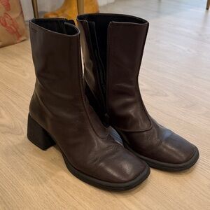 Vagabond brown boot